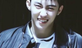 黄明昊黄景瑜综艺最新消息爆料,兄弟情深，精彩瞬间大揭秘！